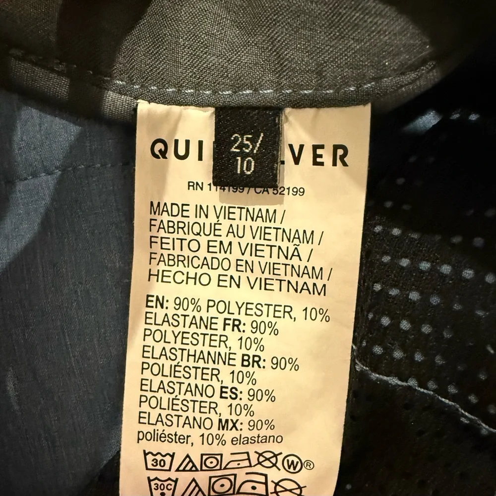 Quiksilver Boys size 25/10 Blue Amphibian Shorts - Picture 6 of 7